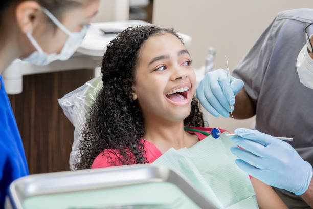 Best Broken or Chipped Tooth Repair in Mountain Home, AR